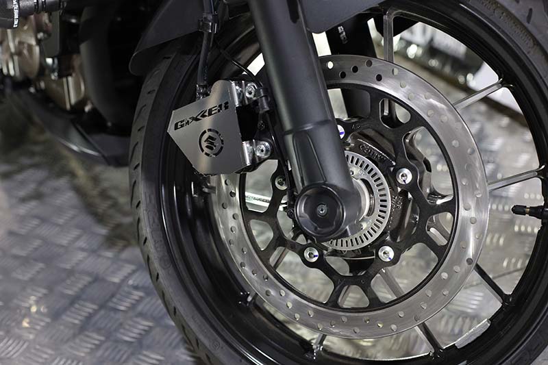 PROTECTOR CALIPER SUZUKI GIXXER 150 Y 250 Metalguard
